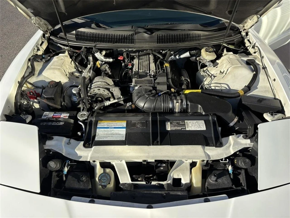 1995 Pontiac Firebird 4th Gen - Image 11 of 31