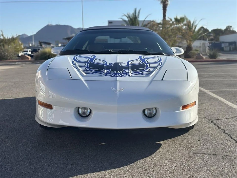 1995 Pontiac Firebird 4th Gen - Image 12 of 31