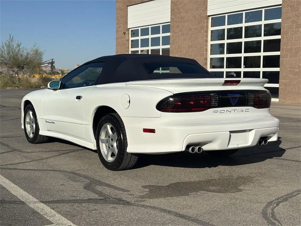 1995 Pontiac Firebird 4th Gen - Image 18 of 31