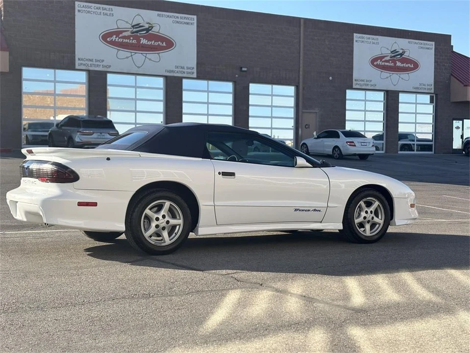 1995 Pontiac Firebird 4th Gen - Image 21 of 31