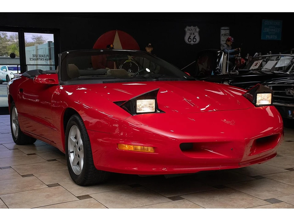 1995 Pontiac Firebird 4th Gen - Image 17 of 31