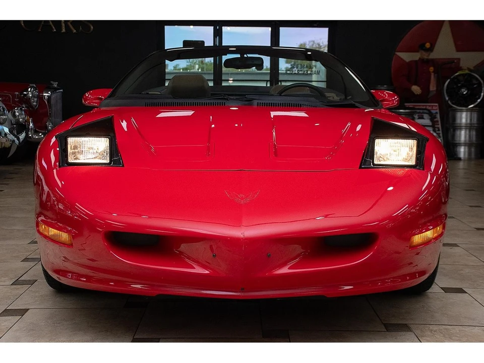 1995 Pontiac Firebird 4th Gen - Image 16 of 31