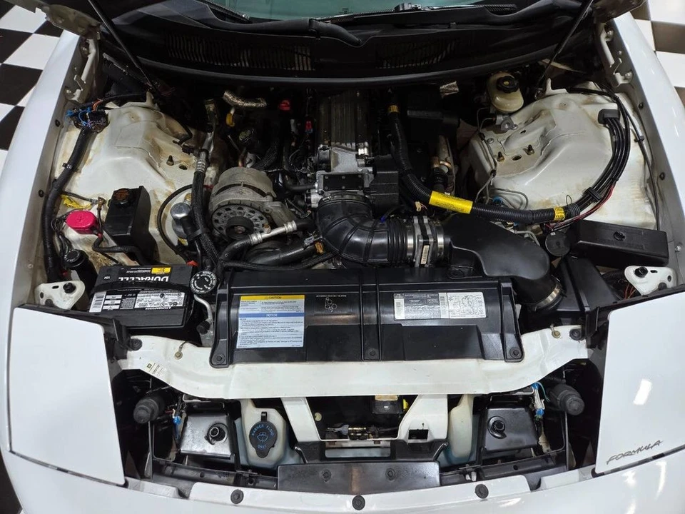 1995 Pontiac Firebird 4th Gen - Image 11 of 12