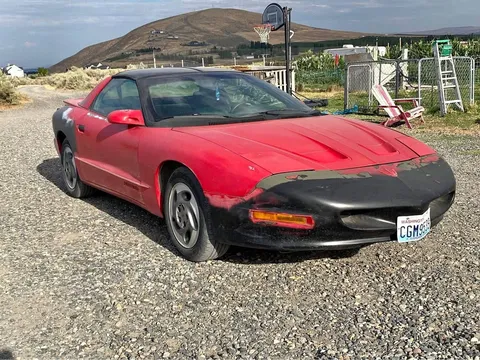 1995 Pontiac Firebird Base