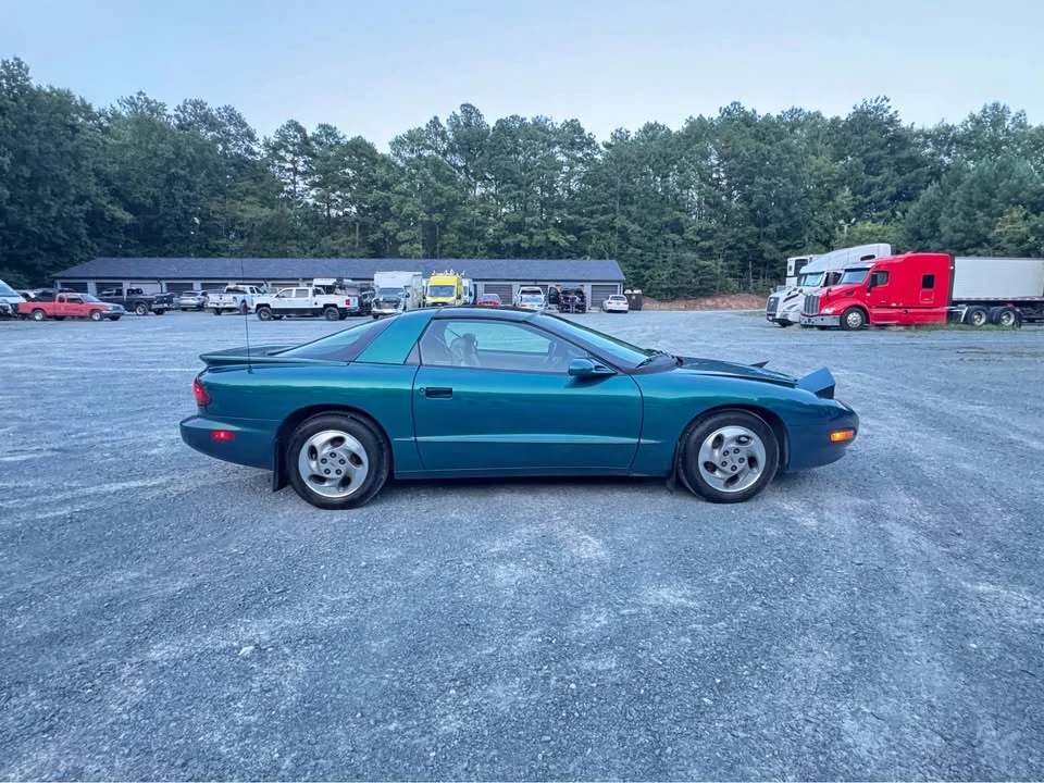 1995 Pontiac Firebird 4th Gen - Image 3 of 20