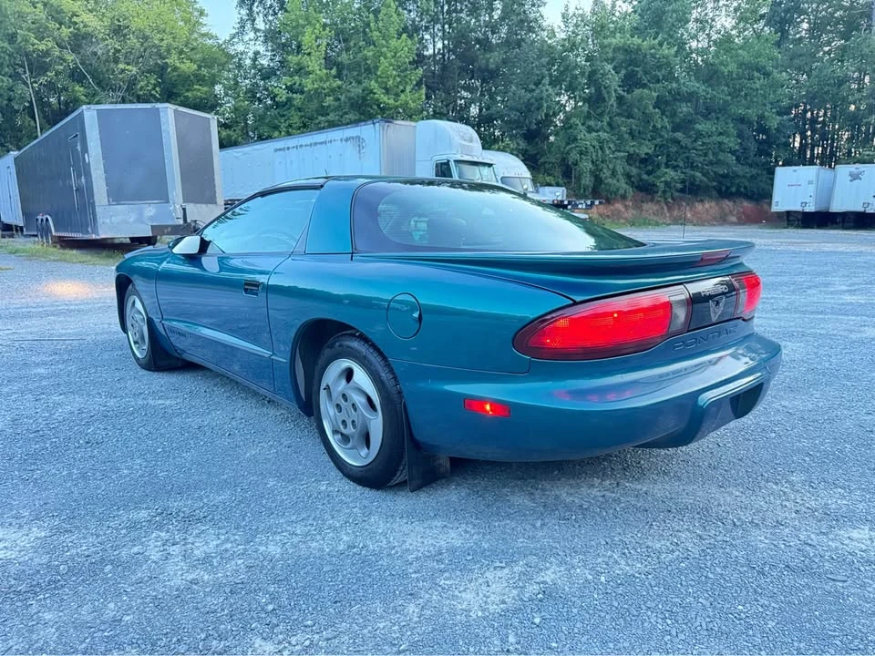 1995 Pontiac Firebird 4th Gen - Image 6 of 20