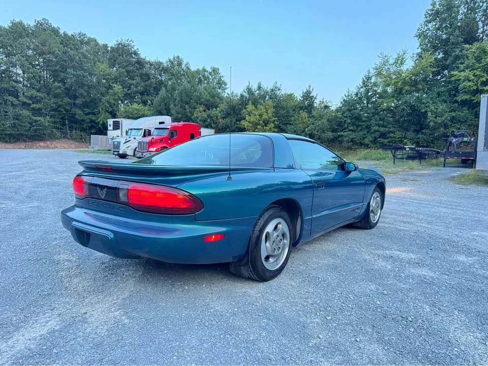1995 Pontiac Firebird 4th Gen - Image 4 of 20