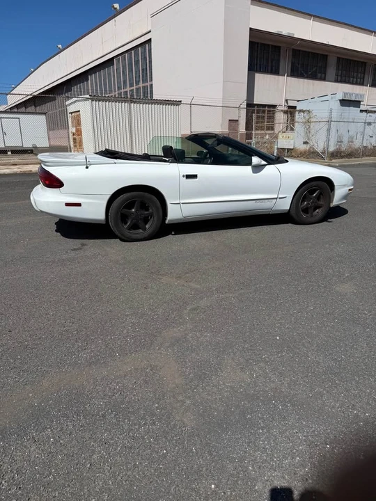 1995 Pontiac Firebird 4th Gen - Image 4 of 16