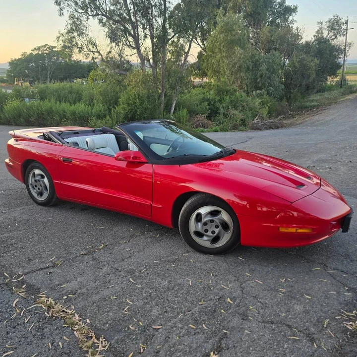 1995 Pontiac Firebird 4th Gen - Image 18 of 24
