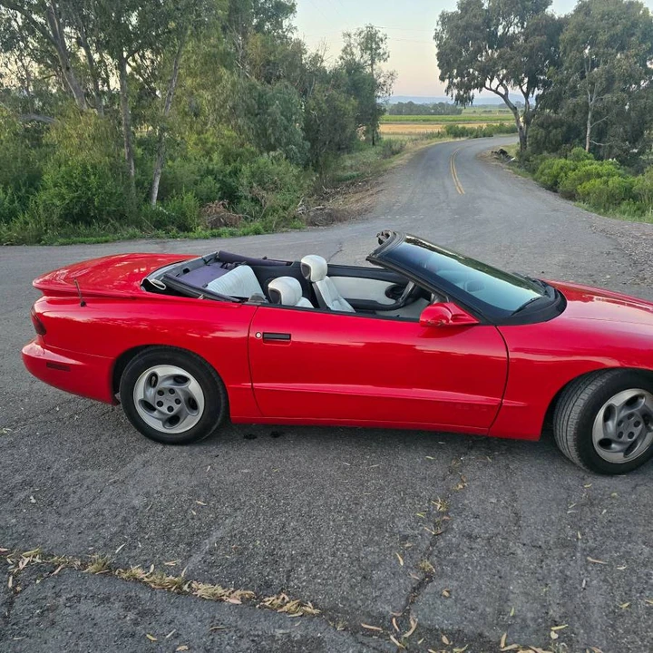1995 Pontiac Firebird 4th Gen - Image 16 of 24