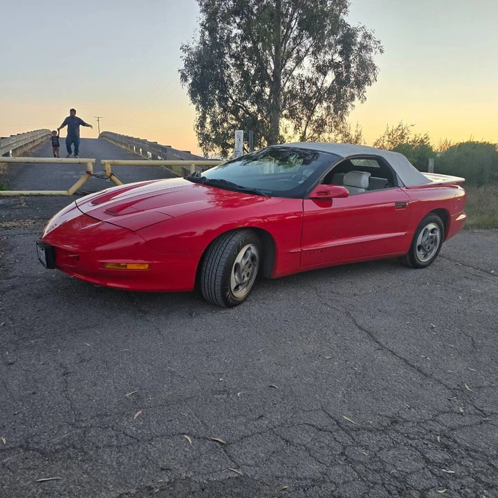 1995 Pontiac Firebird 4th Gen - Image 4 of 24