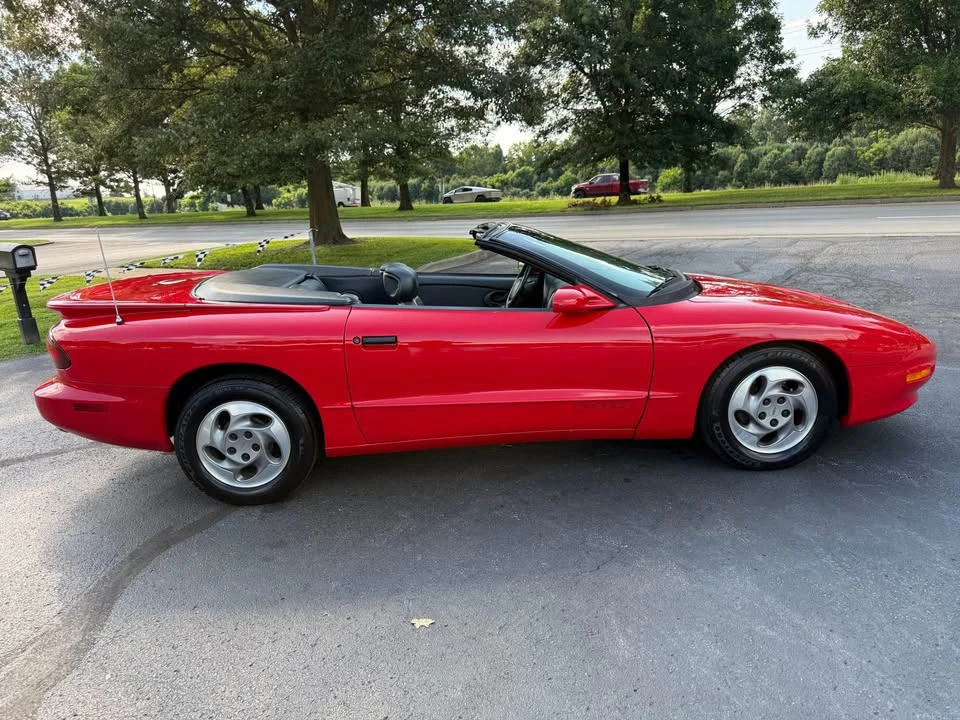 1995 Pontiac Firebird 4th Gen - Image 5 of 7