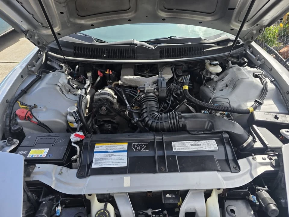 1995 Pontiac Firebird 4th Gen - Image 2 of 12