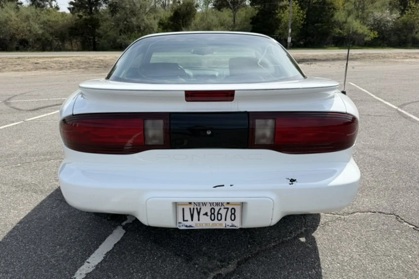1995 Pontiac Firebird 4th Gen - Image 6 of 31