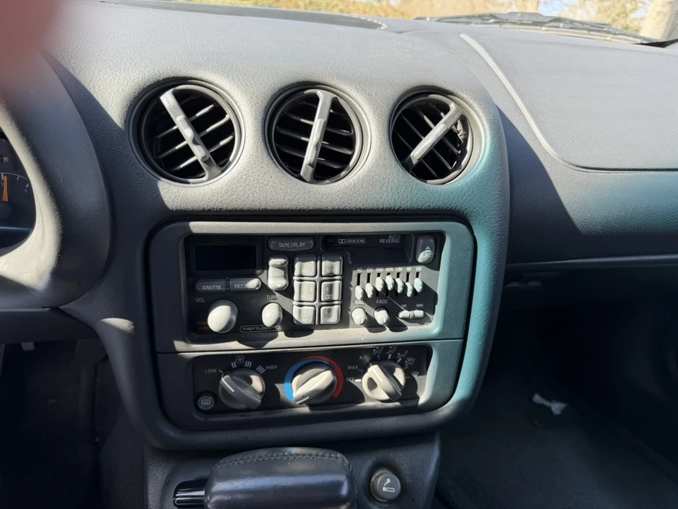 1995 Pontiac Firebird 4th Gen - Image 27 of 31
