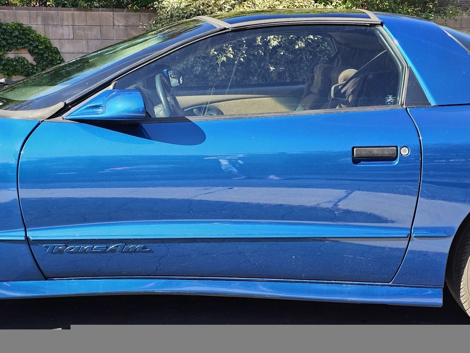 1995 Pontiac Firebird Formula 4th Gen - Image 22 of 31