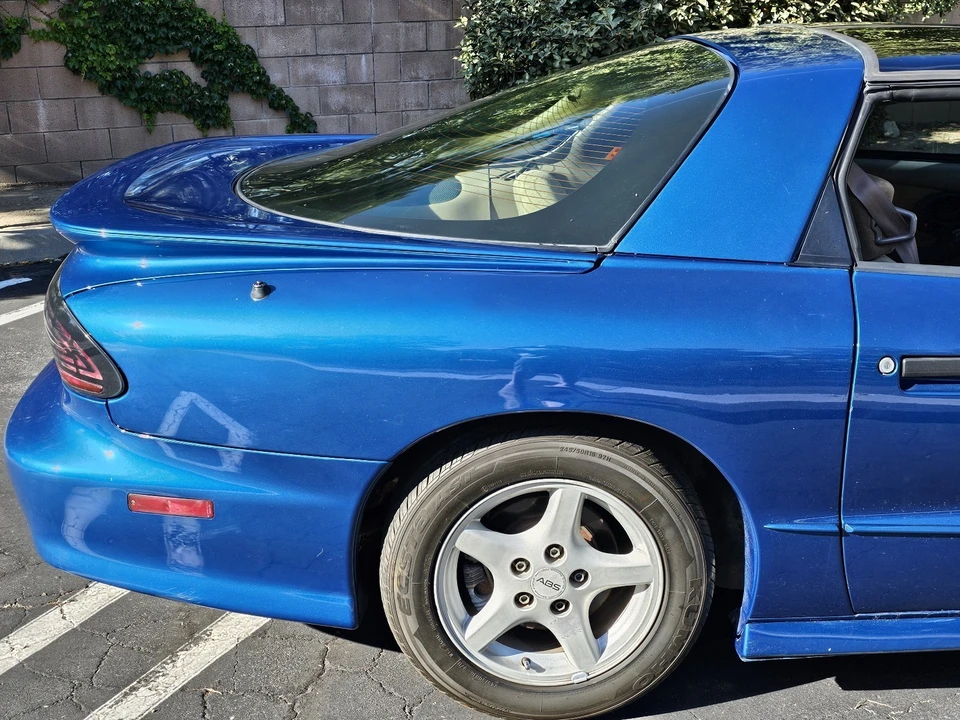 1995 Pontiac Firebird Formula 4th Gen - Image 8 of 31