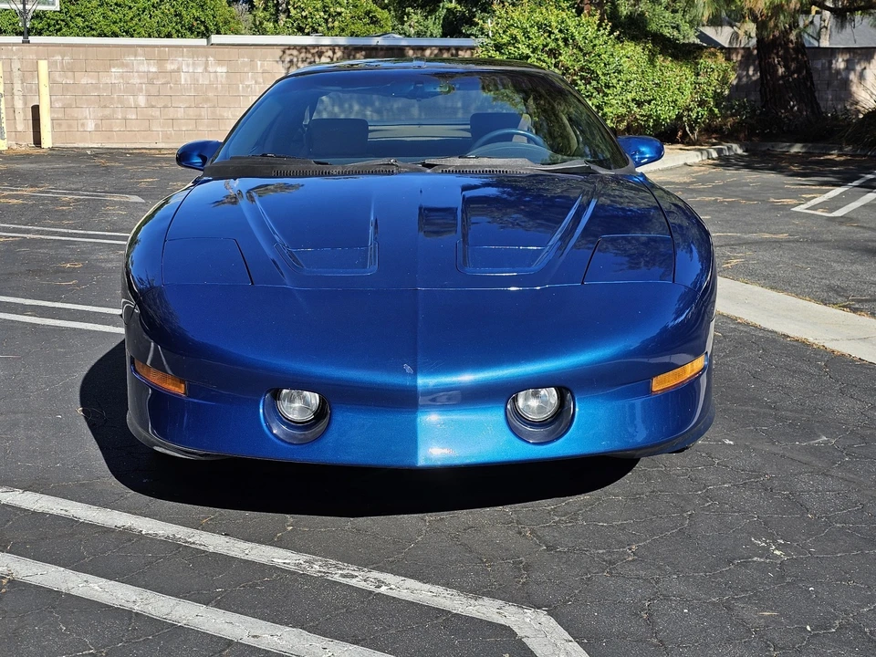 1995 Pontiac Firebird Formula 4th Gen - Image 17 of 31