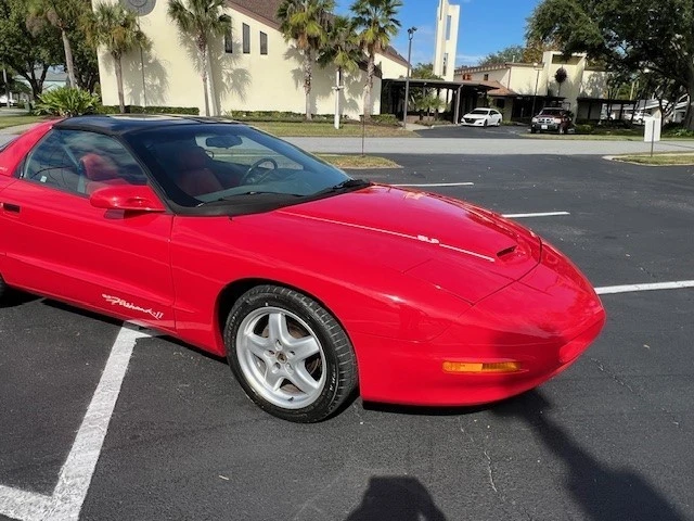 1995 Pontiac Firebird 4th Gen - Image 5 of 12