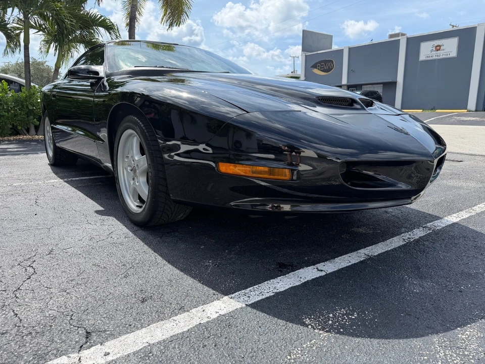1995 Pontiac Firebird Formula 4th Gen - Image 6 of 31