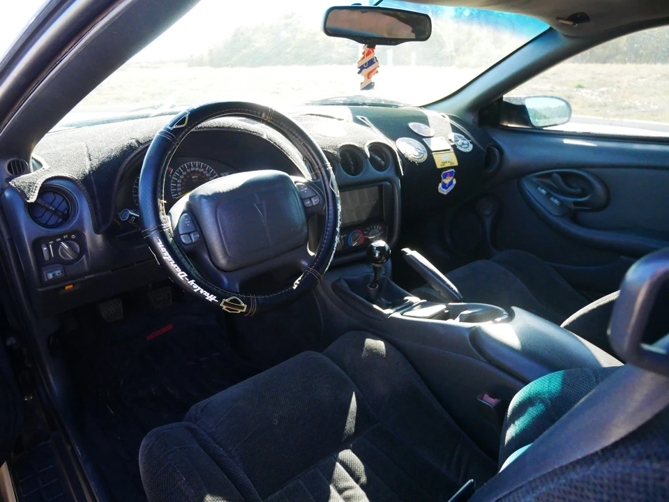 1995 Pontiac Firebird 4th Gen - Image 8 of 16
