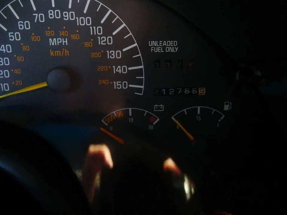 1995 Pontiac Firebird 4th Gen - Image 9 of 16