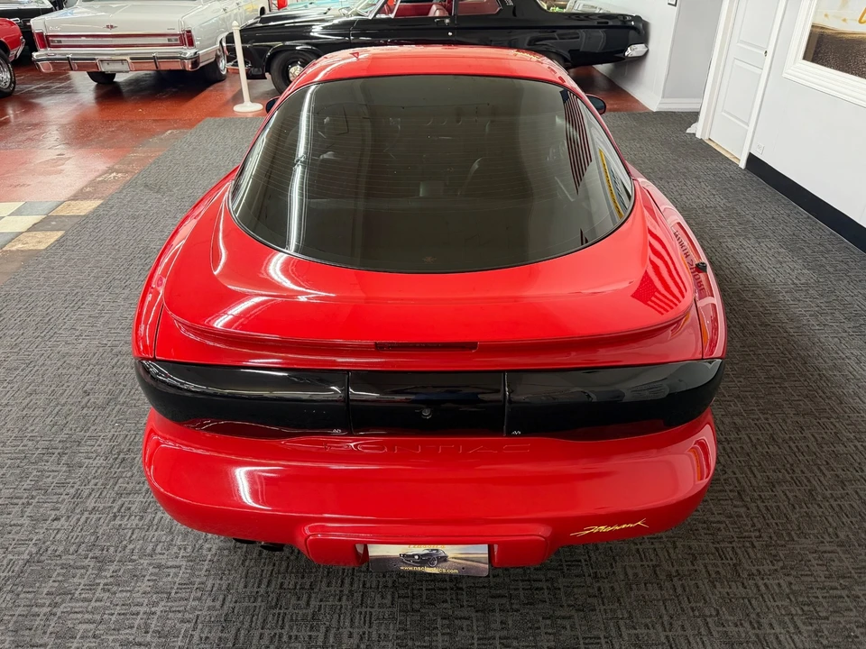 1995 Pontiac Firebird Formula 4th Gen - Image 13 of 31