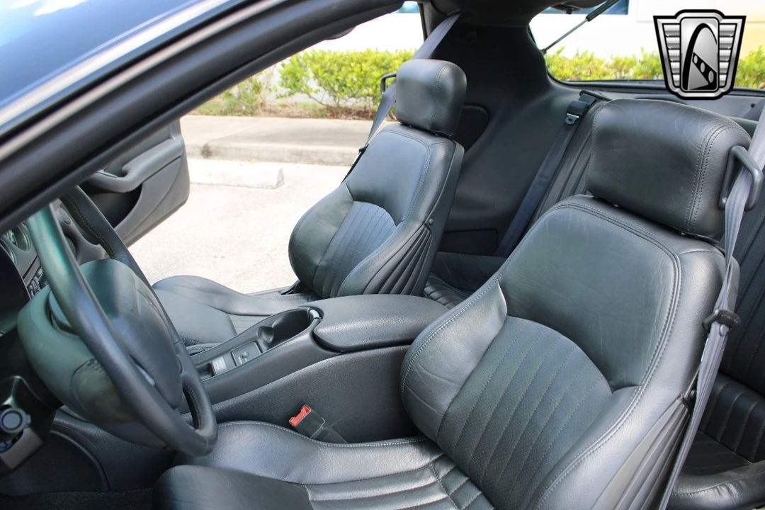1995 Pontiac Firebird Formula 4th Gen - Image 18 of 21