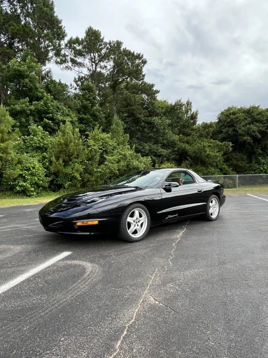 1995 Pontiac Firebird Formula 4th Gen - Image 2 of 27