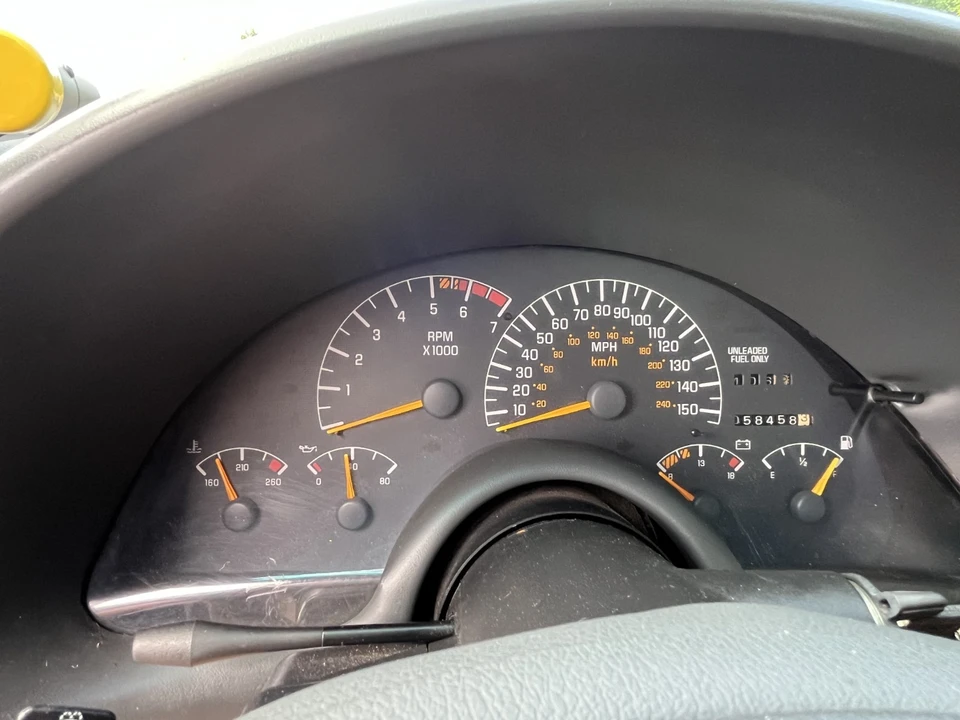 1995 Pontiac Firebird Formula 4th Gen - Image 15 of 27