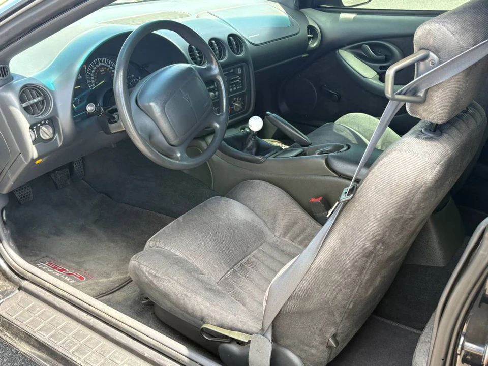 1995 Pontiac Firebird Formula 4th Gen - Image 4 of 8