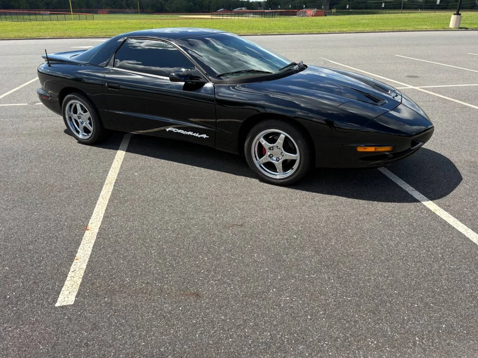 1995 Pontiac Firebird Formula 4th Gen - Image 3 of 8