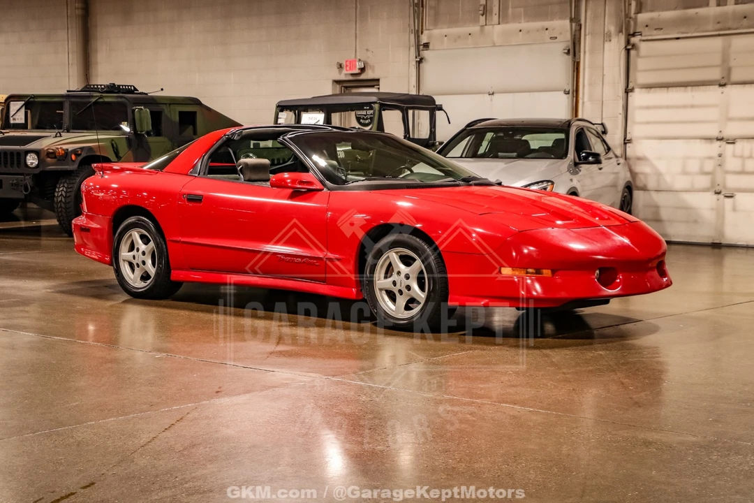1995 Pontiac Firebird Formula 4th Gen - Image 17 of 31