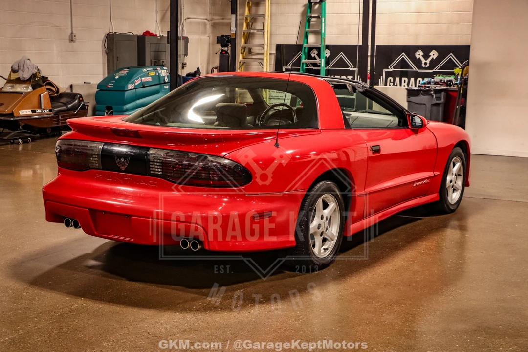 1995 Pontiac Firebird Formula 4th Gen - Image 23 of 31