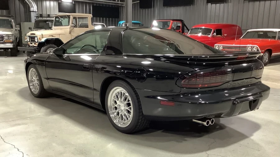 1995 Pontiac Firebird 4th Gen - Image 8 of 31