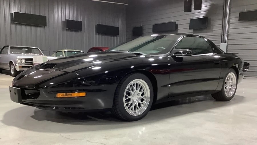 1995 Pontiac Firebird 4th Gen - Image 27 of 31