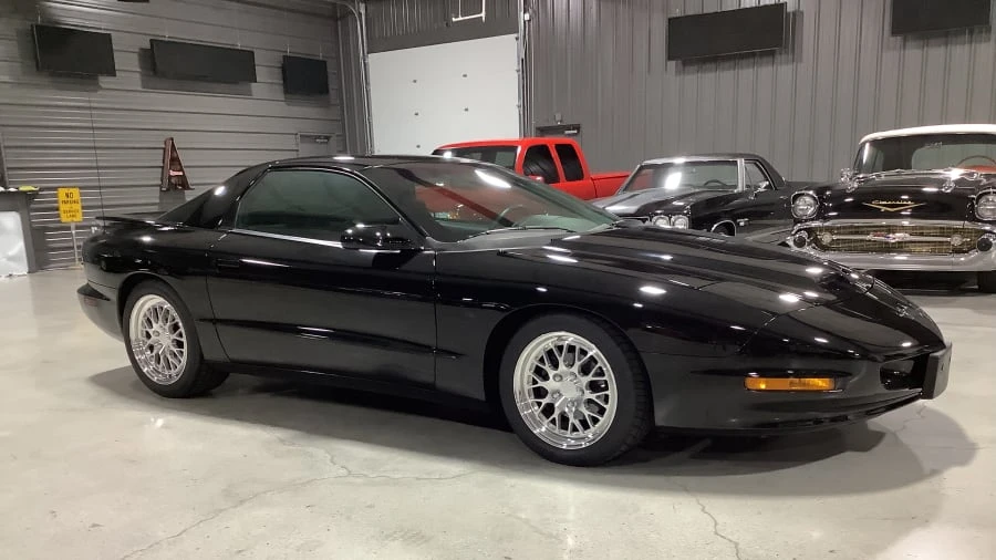 1995 Pontiac Firebird 4th Gen - Image 30 of 31