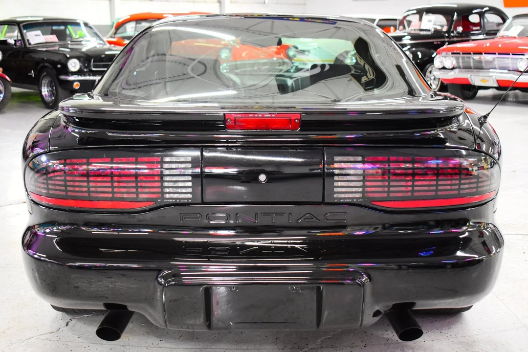 1995 Pontiac Firebird Formula 4th Gen - Image 12 of 20