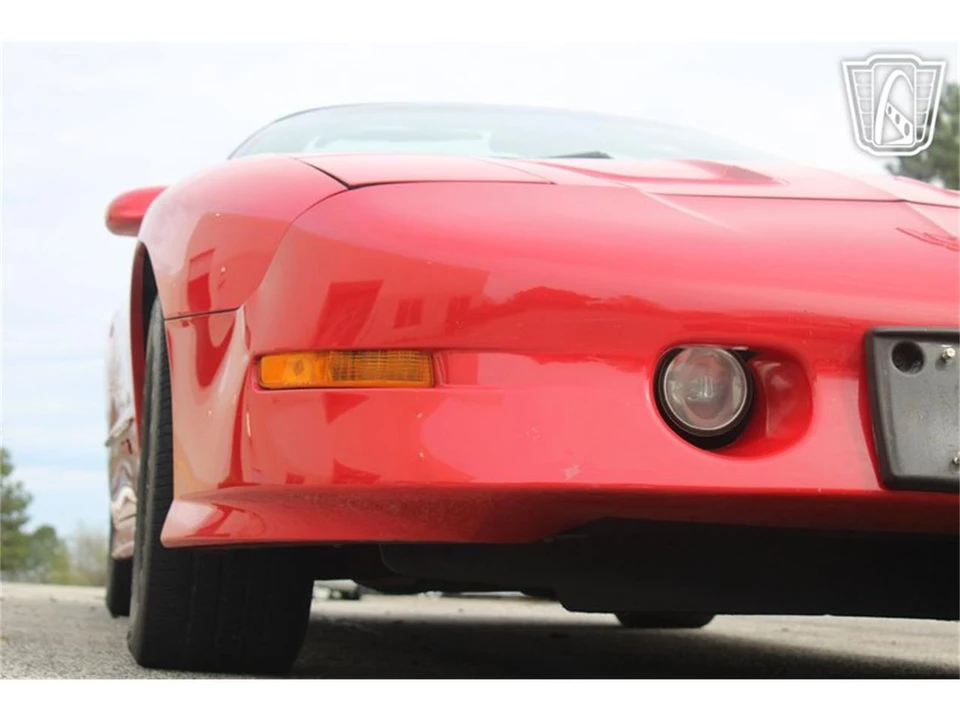 1995 Pontiac Firebird Formula 4th Gen - Image 27 of 31