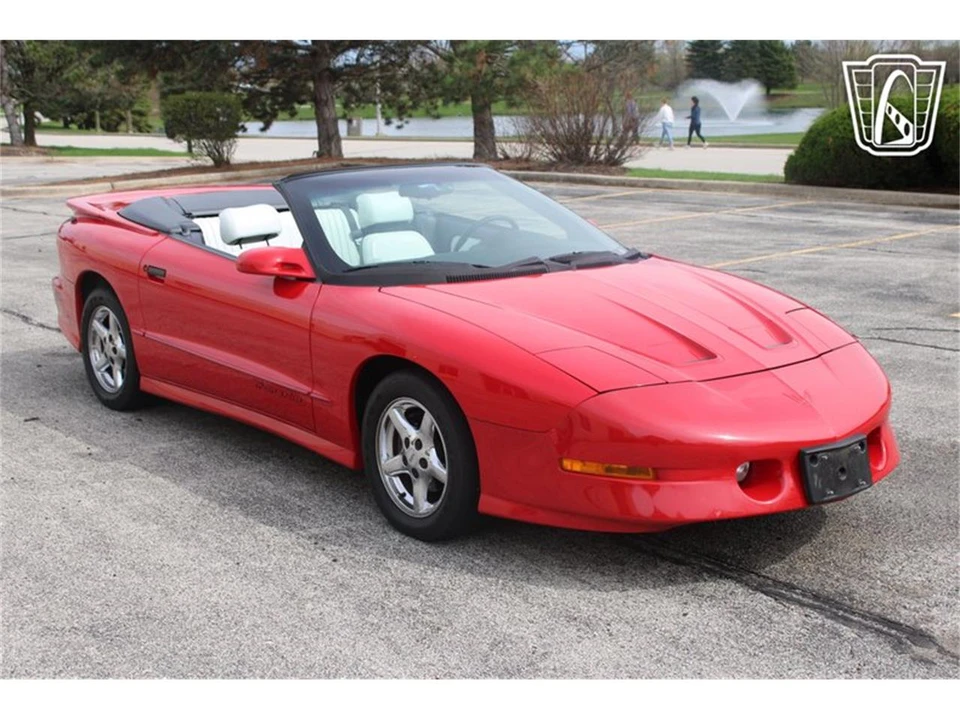 1995 Pontiac Firebird Formula 4th Gen - Image 19 of 31