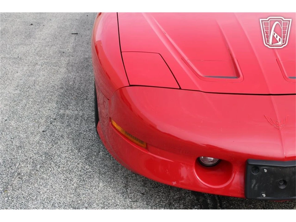 1995 Pontiac Firebird Formula 4th Gen - Image 25 of 31