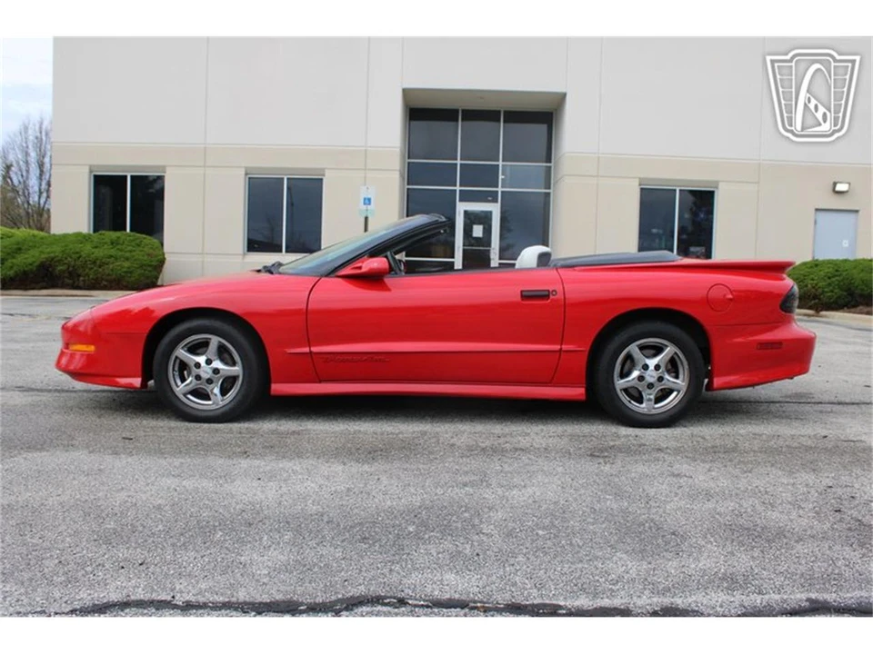 1995 Pontiac Firebird Formula 4th Gen - Image 5 of 31