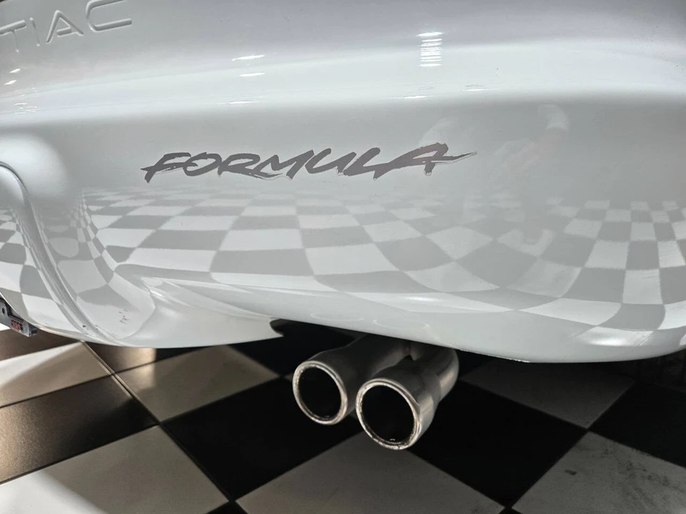 1995 Pontiac Firebird 4th Gen - Image 7 of 21