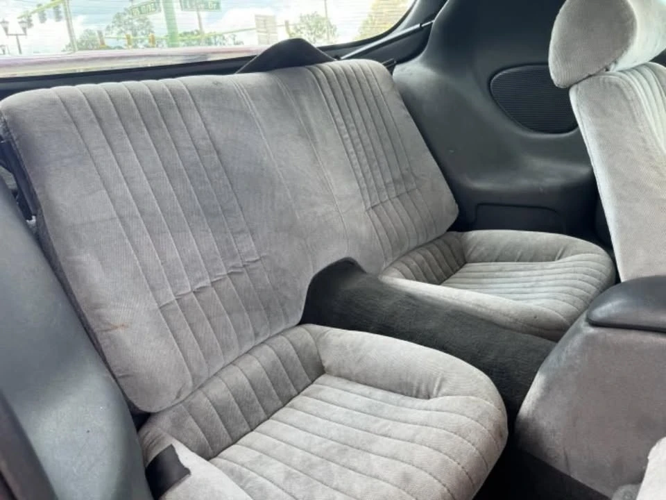1995 Pontiac Firebird Formula 4th Gen - Image 16 of 16