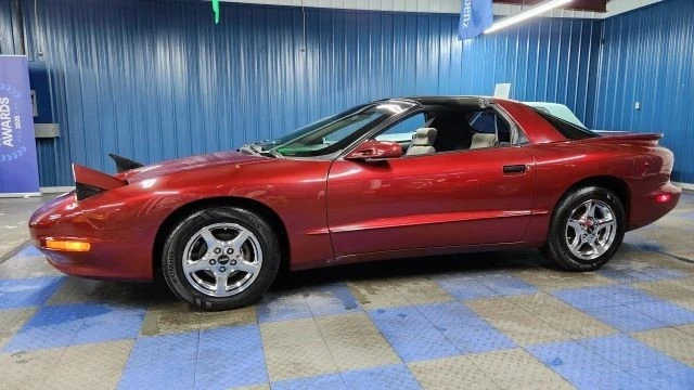 1995 Pontiac Firebird 4th Gen - Image 2 of 12