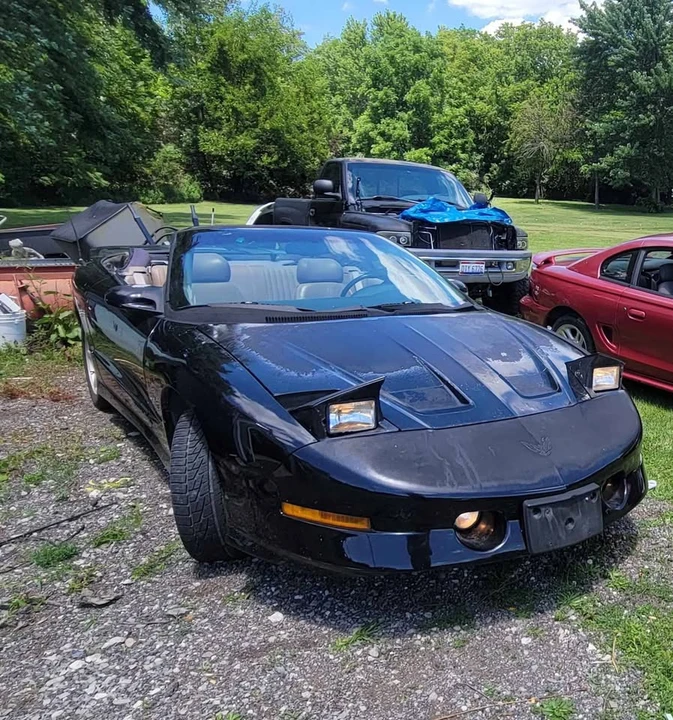 1995 Pontiac Firebird Formula 4th Gen - Image 5 of 10