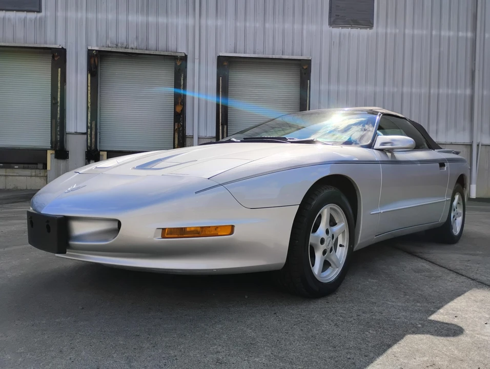 1995 Pontiac Firebird 4th Gen - Image 2 of 31