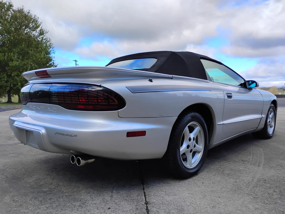 1995 Pontiac Firebird 4th Gen - Image 7 of 31