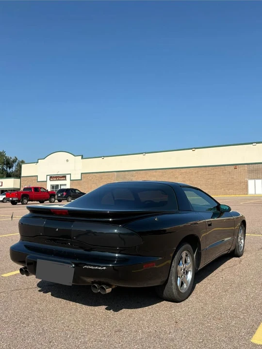 1995 Pontiac Firebird Formula 4th Gen - Image 2 of 16