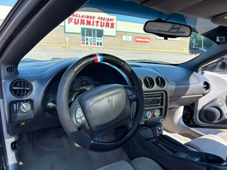 1995 Pontiac Firebird Formula 4th Gen - Image 10 of 16